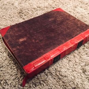 BOOK BOOK TWELVE SOUTH LAPTOP CASE 13 INCH